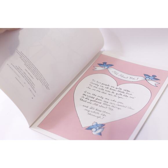 All About Me, Joan Walsh Anglund, Picture Book, Scholastic, ~ 251013-WH 1375 - Picture 4 of 5